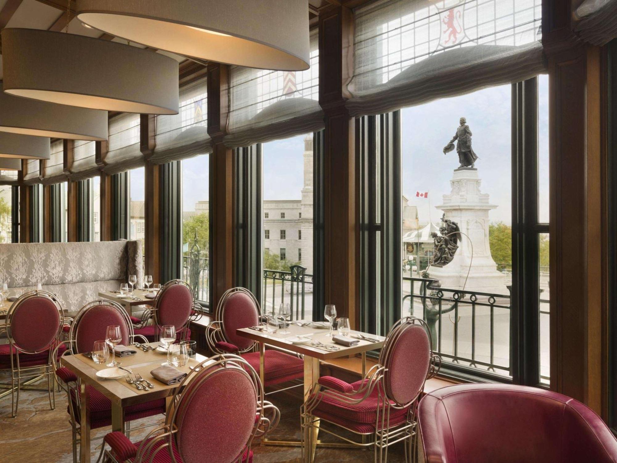 Fairmont Le Chateau Frontenac Quebeque Exterior foto The interior of the restaurant